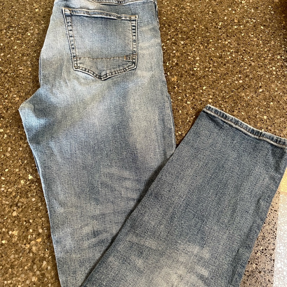 Aeropostale Blue Distressed Skinny Jeans with Vintage Appeal